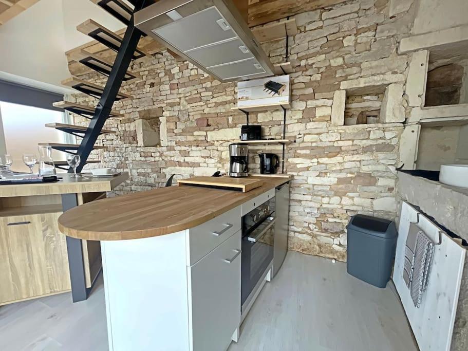 Charmante Maison De Village Viré Kültér fotó